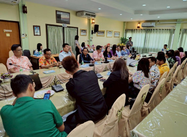 ขบวนการสหกรณ์จังหวัดเชียงรายร่วมรดน้ำดำหัวสหกรณ์จังหวัดเชียงราย ตามป๋าเวณีปี๋ใหม่เมือง ... พารามิเตอร์รูปภาพ 28